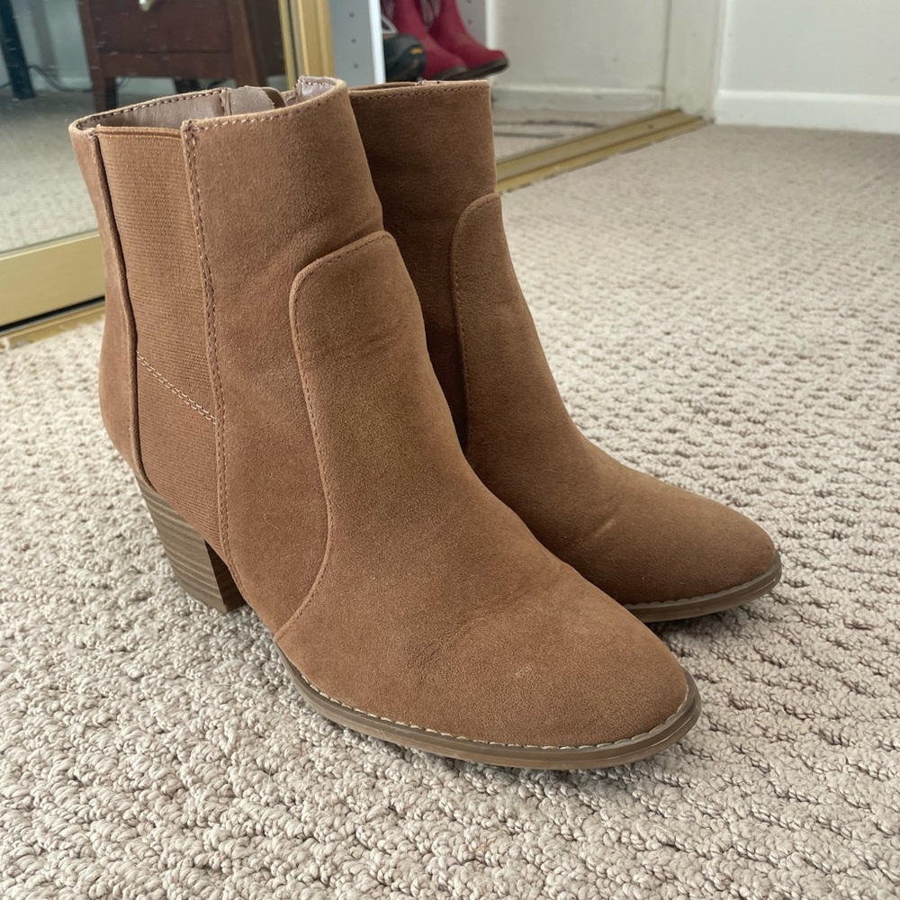 Brown boots